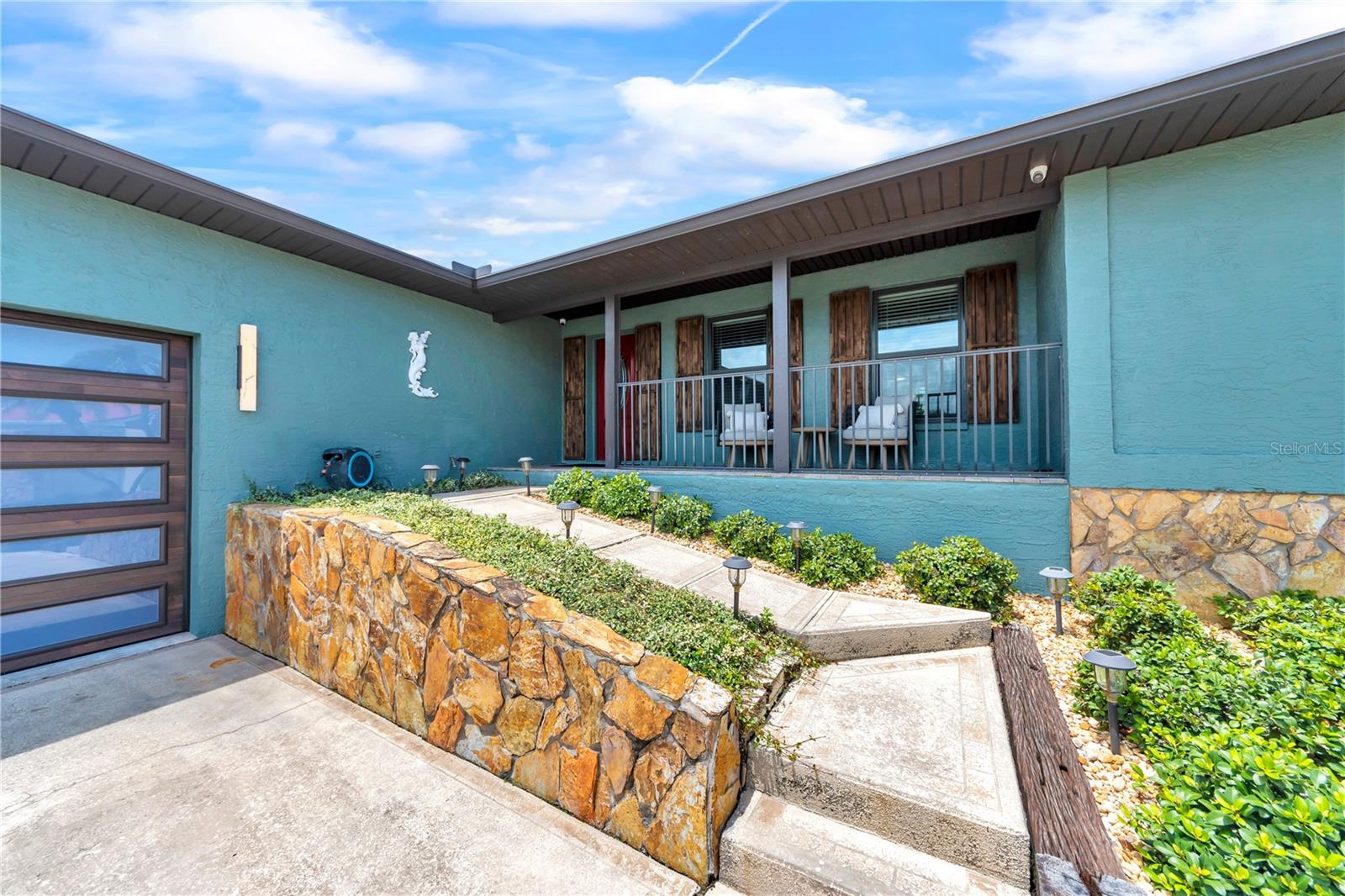 5004 Ensign Loop Property Photo 11
