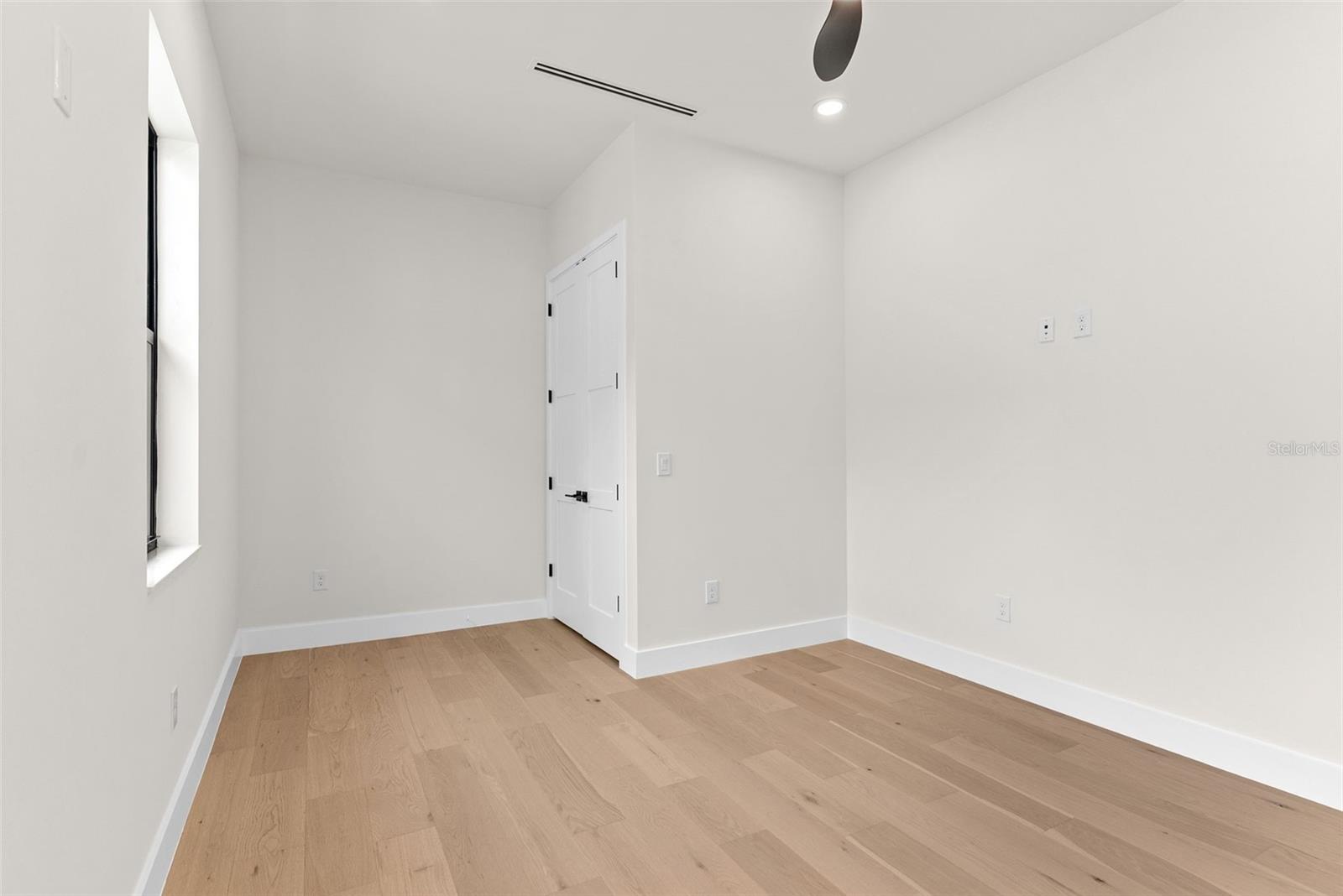 1005 W Braddock St Property Photo 41