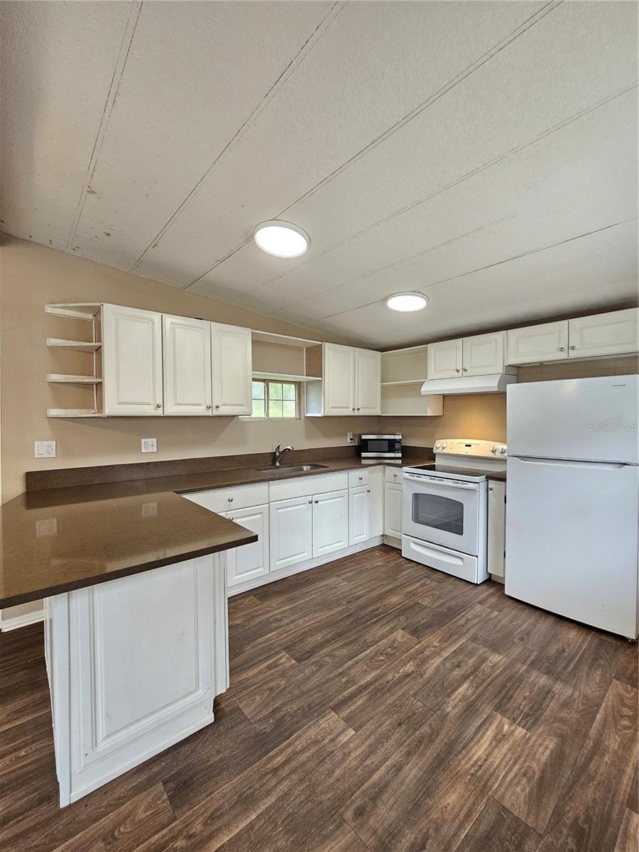 37826 Daughtery Rd Property Photo 8
