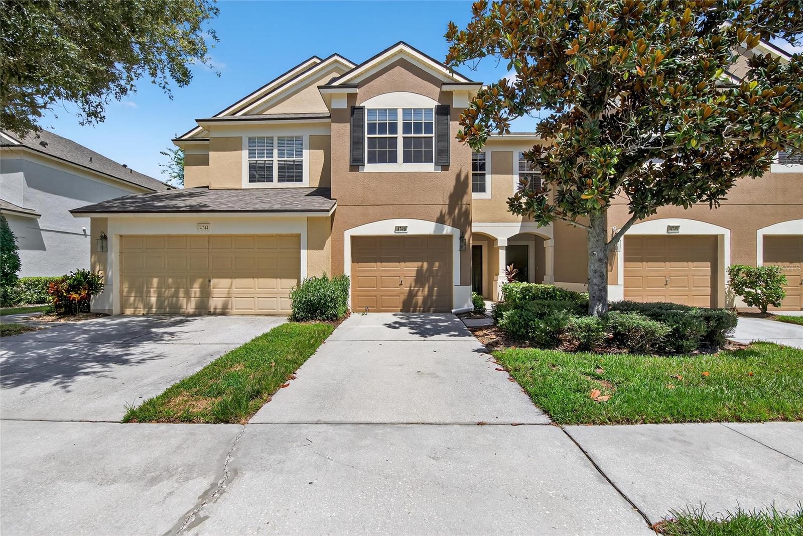 4746 POND RIDGE DR