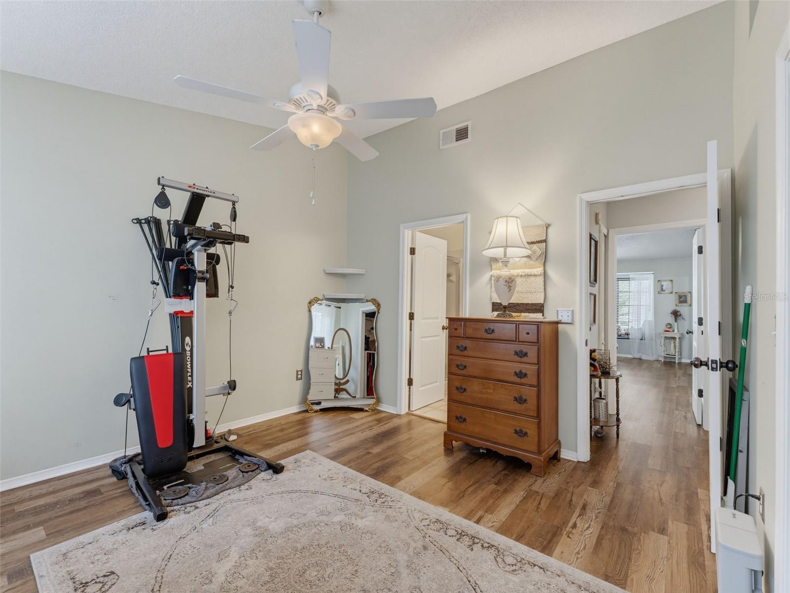 5100 Burchette Rd #905 Property Photo 54