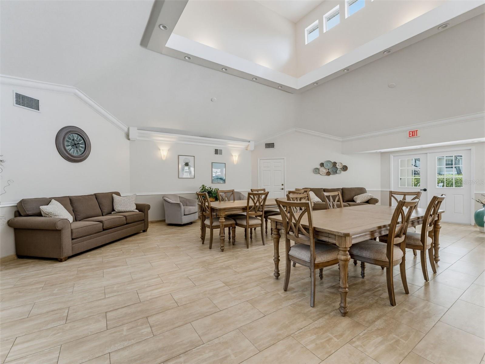 5100 Burchette Rd #905 Property Photo 67
