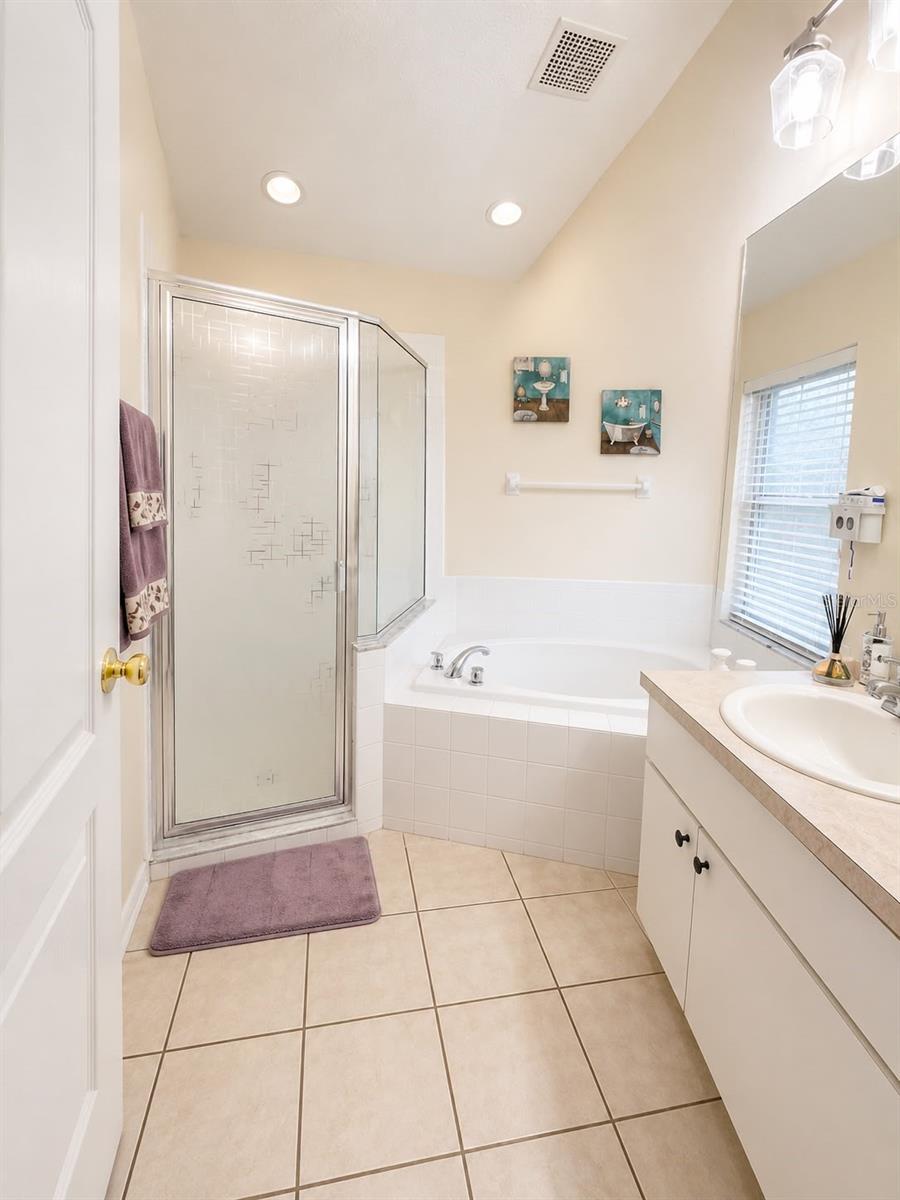 9708 White Barn Way Property Photo 9