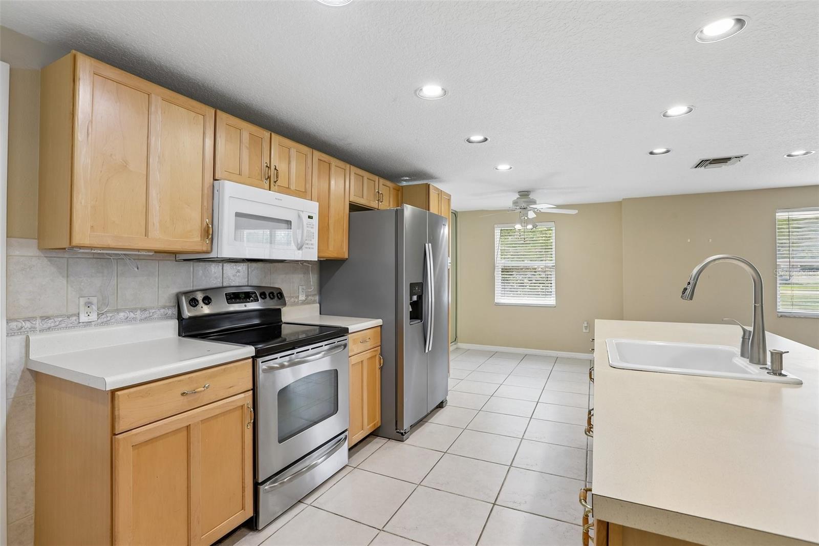 6510 Sunridge Dr Property Photo 21