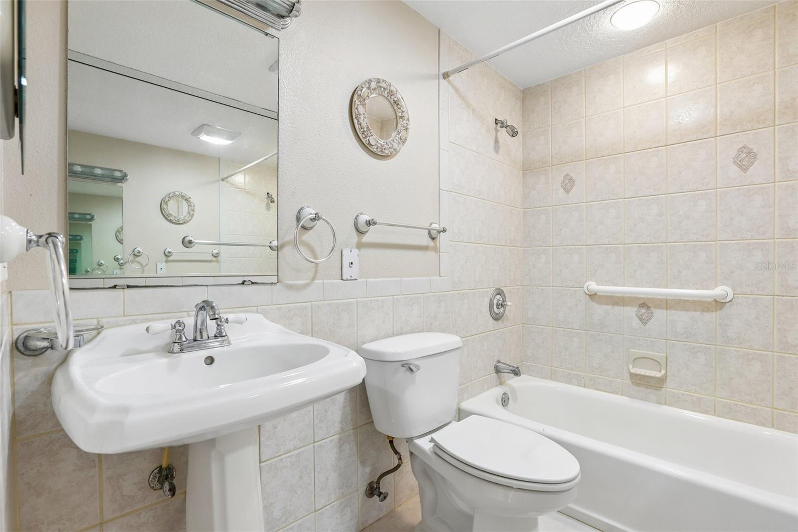 6510 Sunridge Dr Property Photo 32