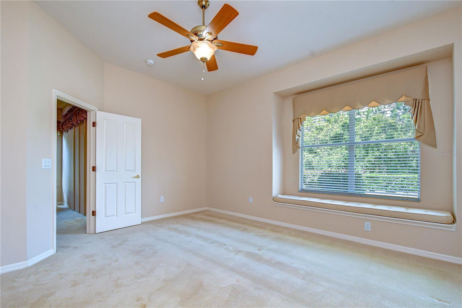 1127 Wrightswynde Ct Property Photo 8