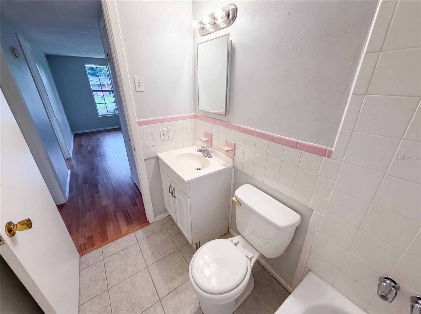 4639 Irene Loop Property Photo 14