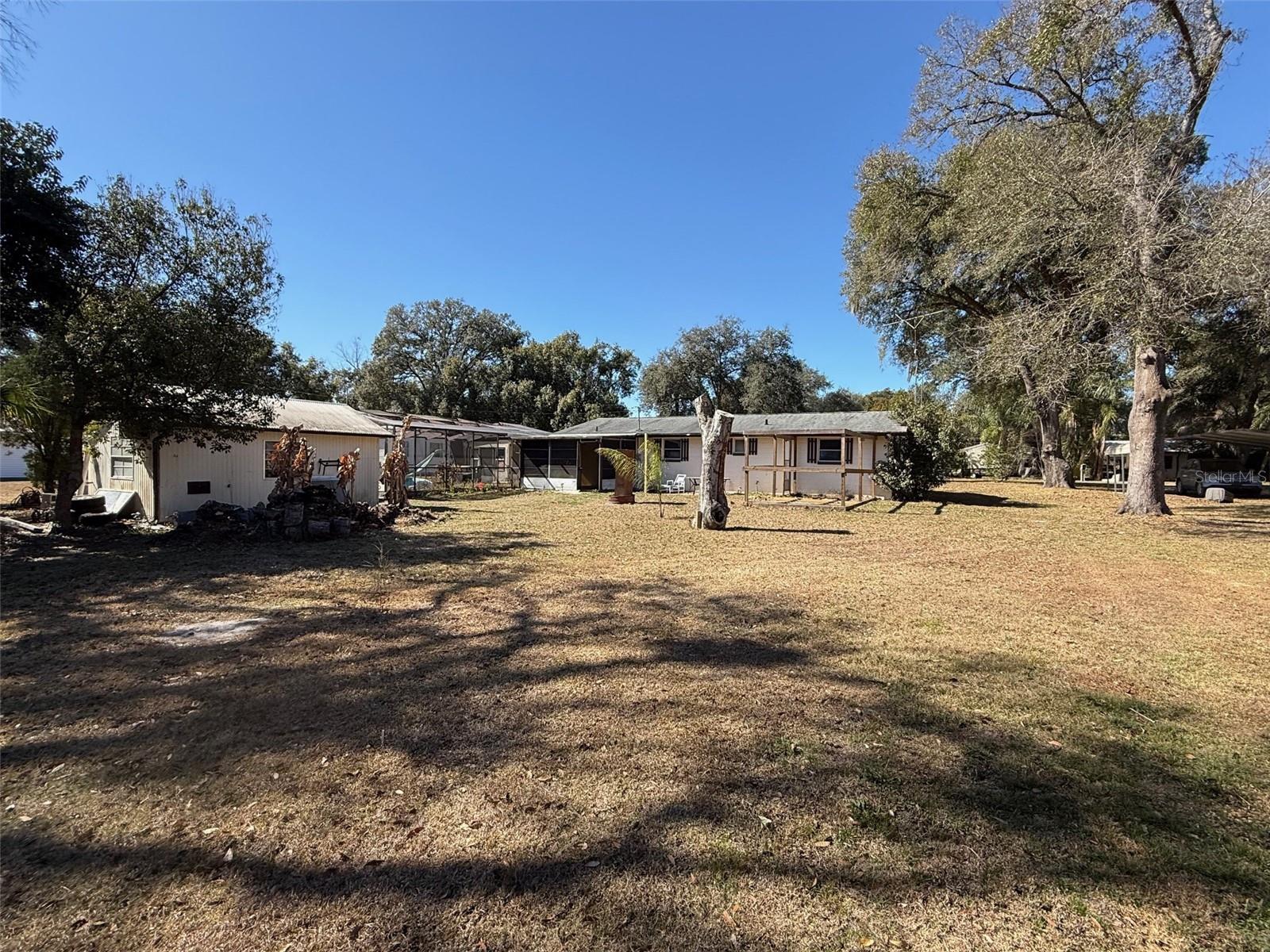 4404 Areca Palm Dr Property Photo 4