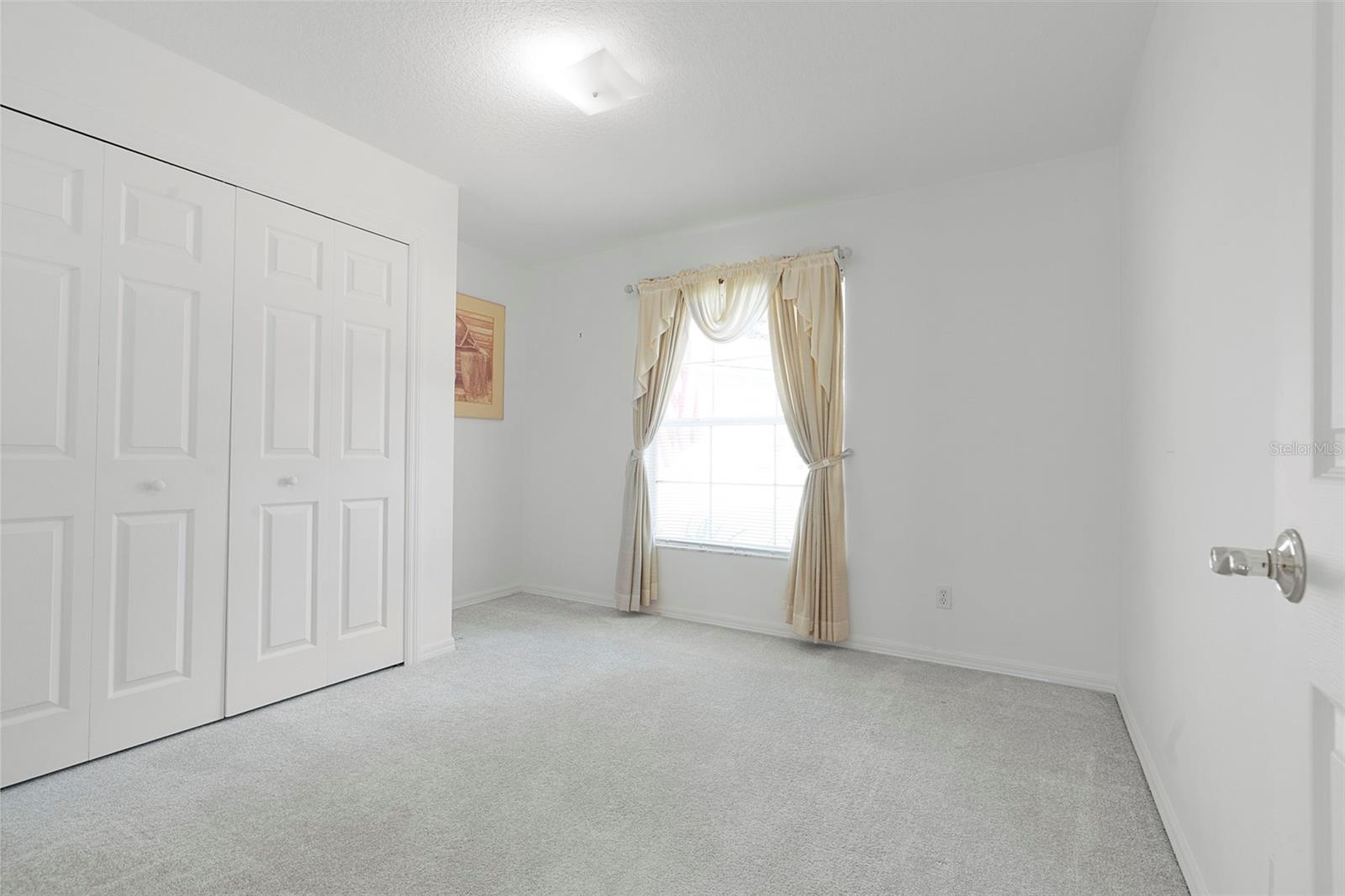 6412 Laurelwood Dr Property Photo 9