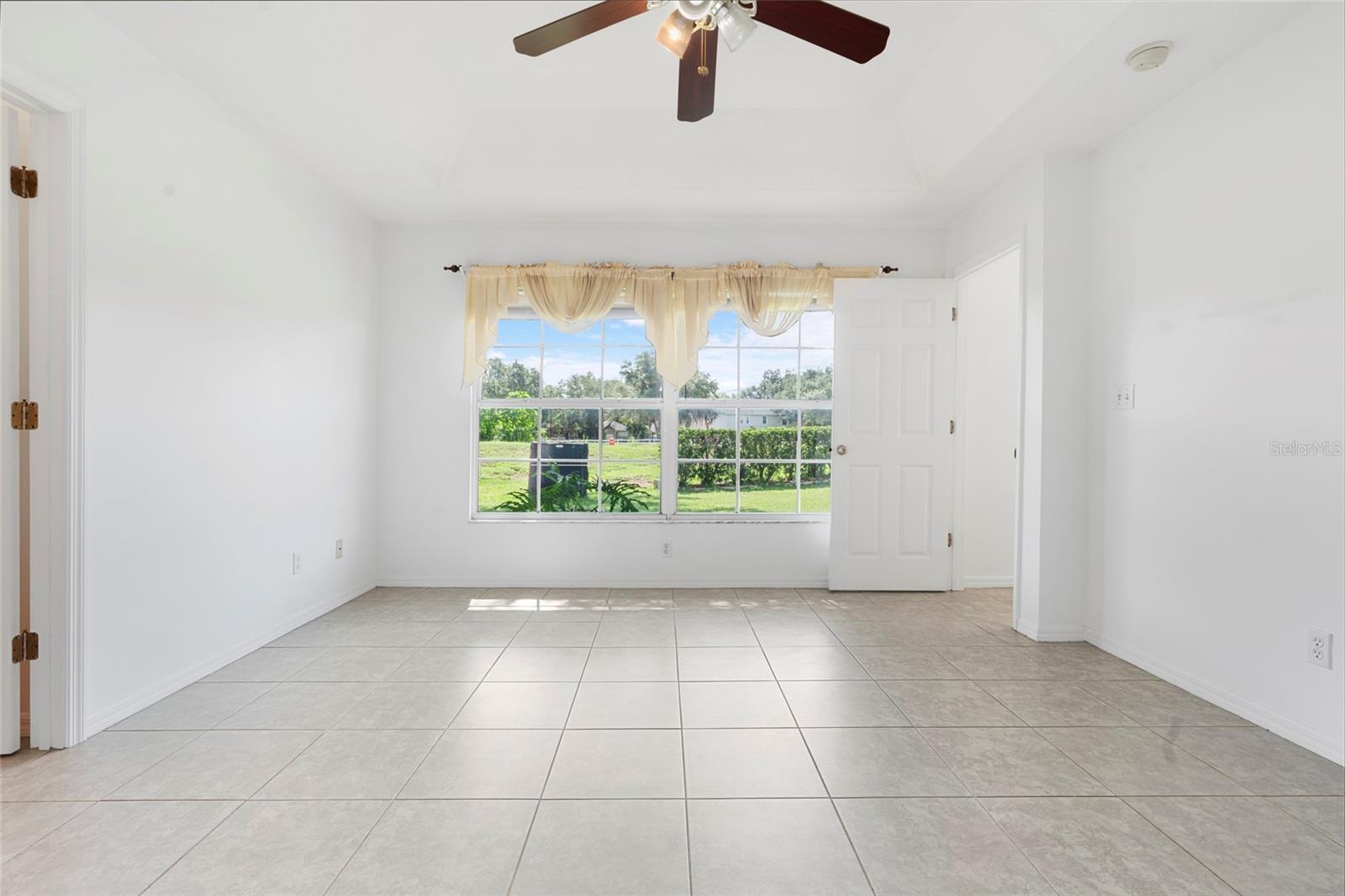 6412 Laurelwood Dr Property Photo 30