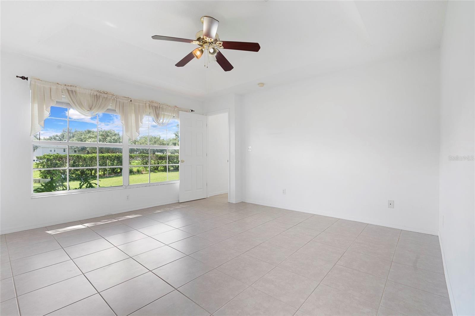 6412 Laurelwood Dr Property Photo 31