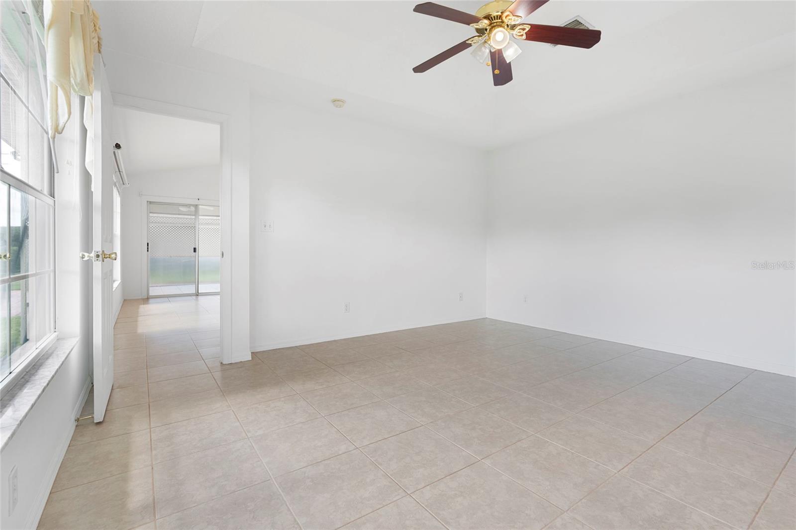 6412 Laurelwood Dr Property Photo 43