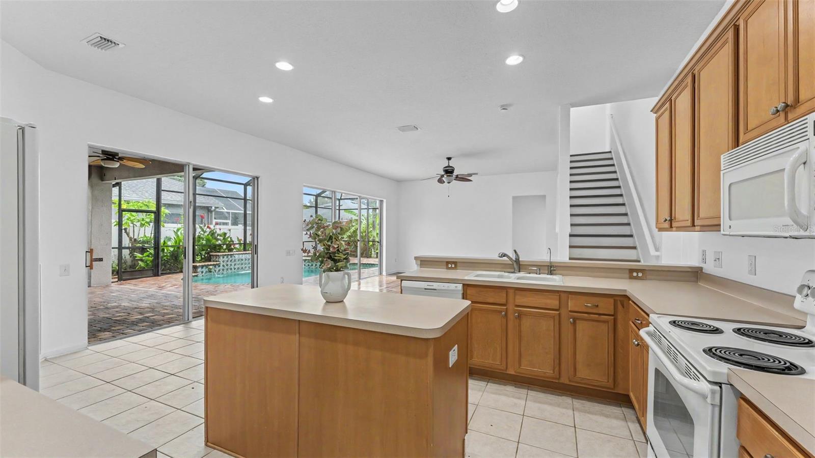 2041 Heartland Cir Property Photo 25