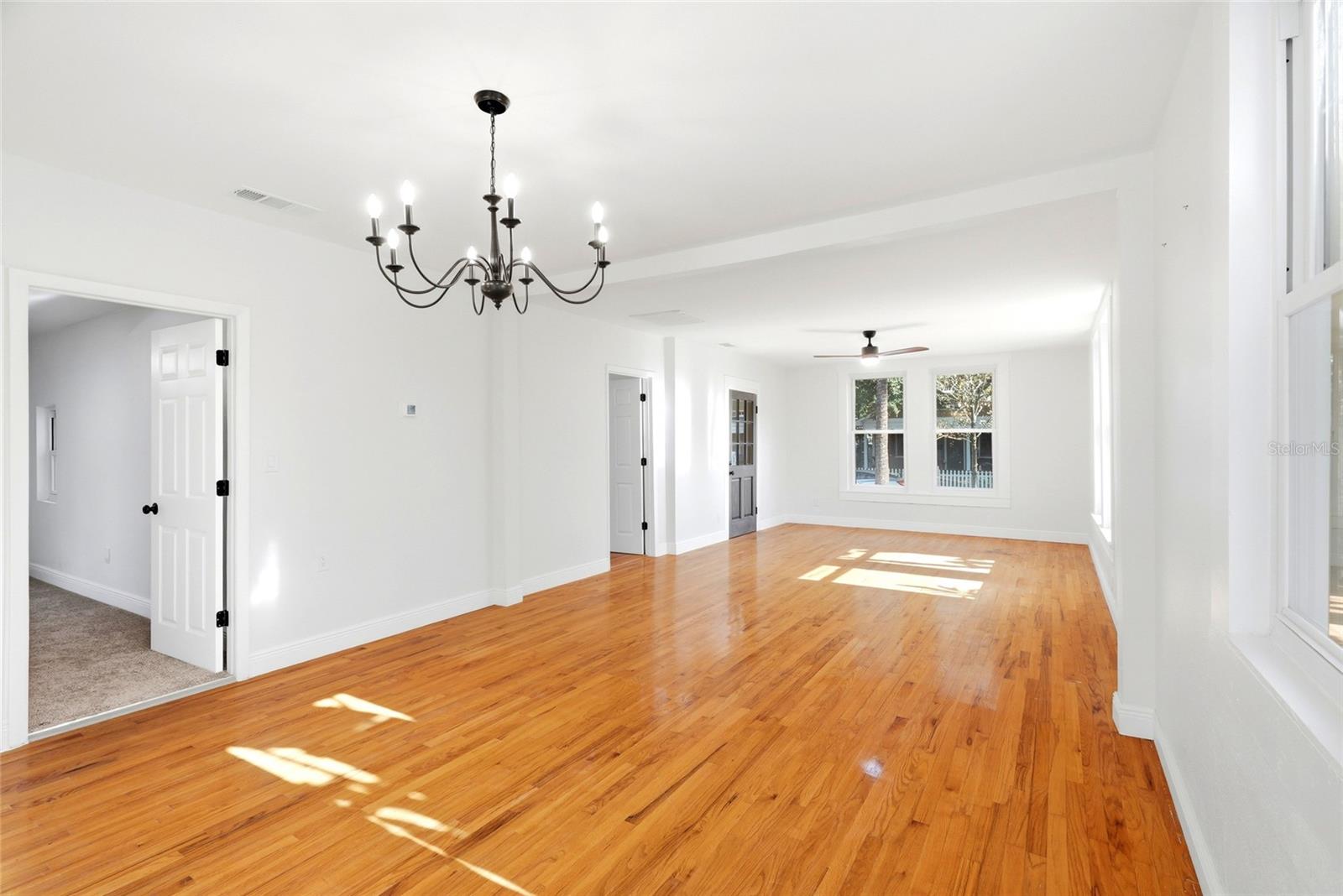 511 E Frances Ave Property Photo 9