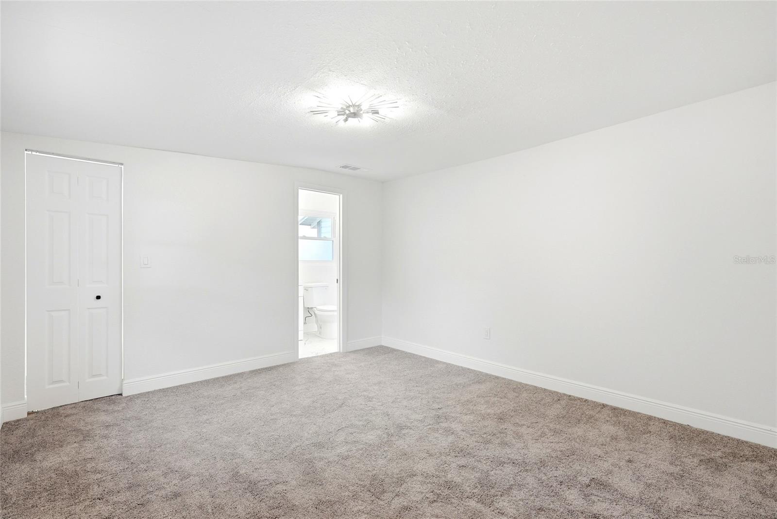 511 E Frances Ave Property Photo 18