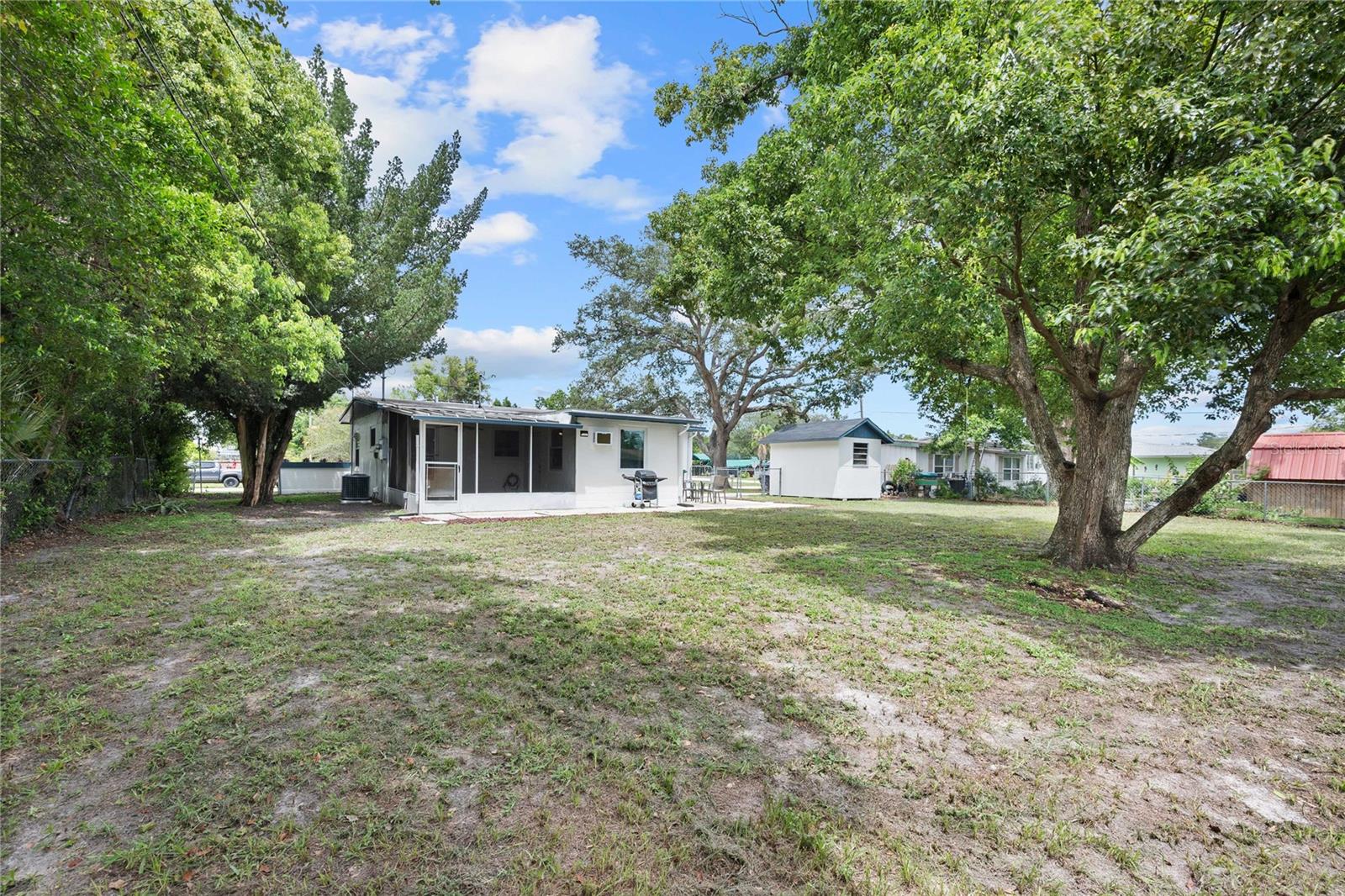 215 Abbeyville St Property Photo 30