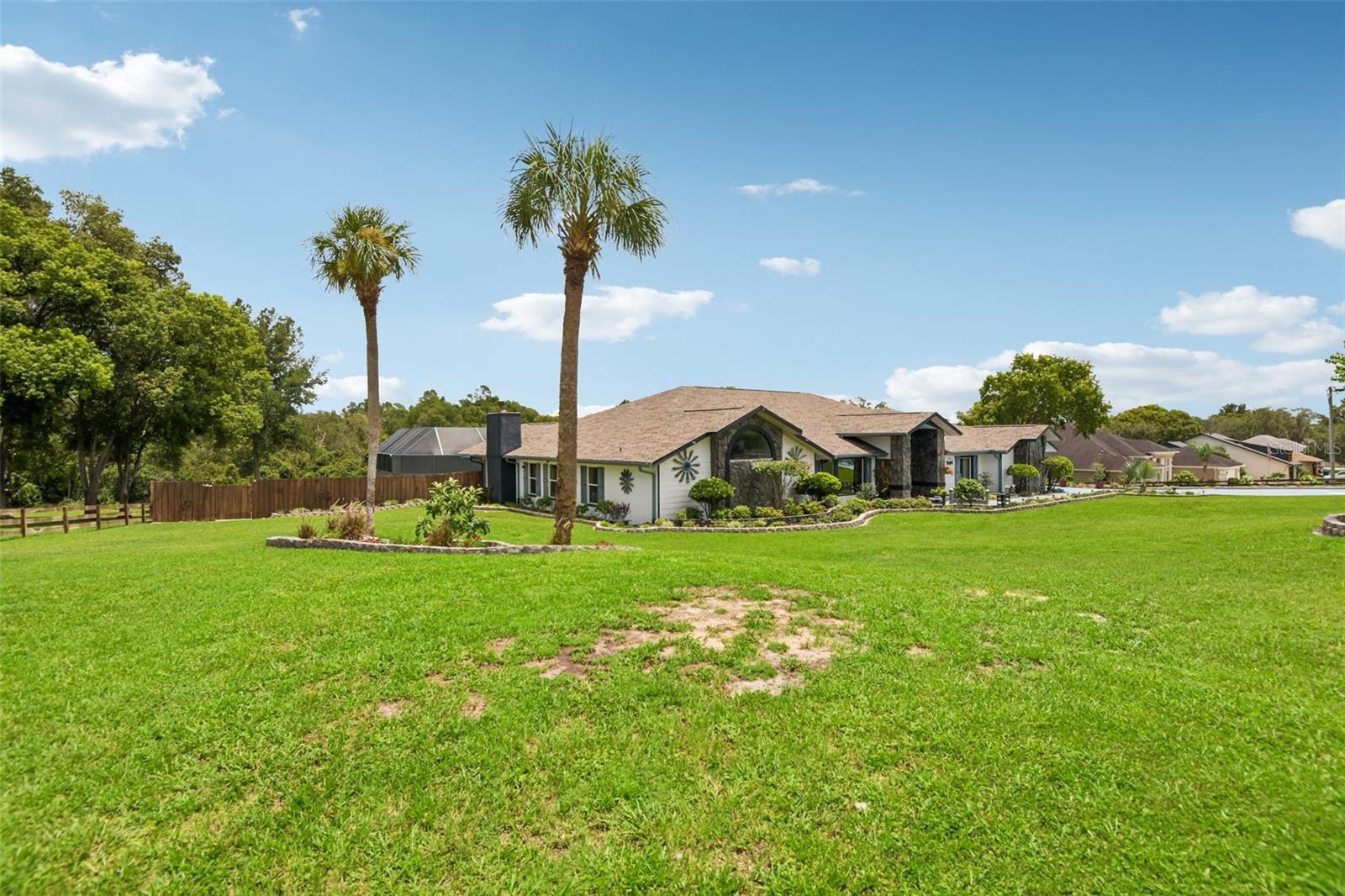 5318 Sandra Dr Property Photo 4