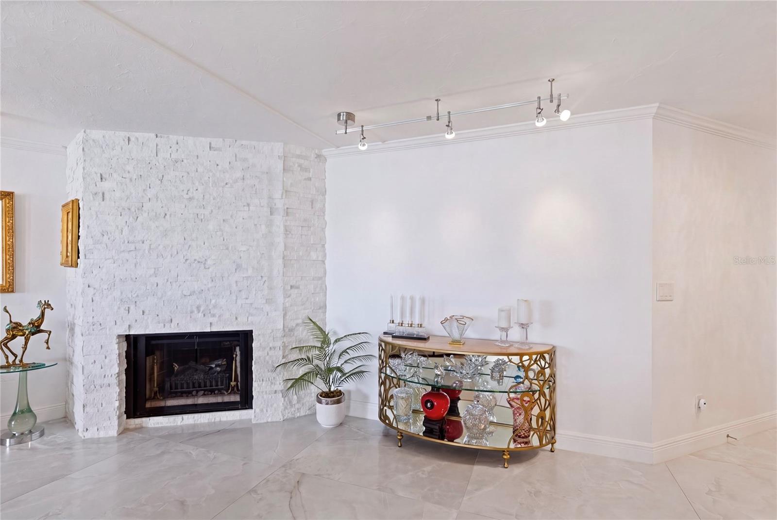 1660 Gulf Blvd #ph1 Property Photo 12