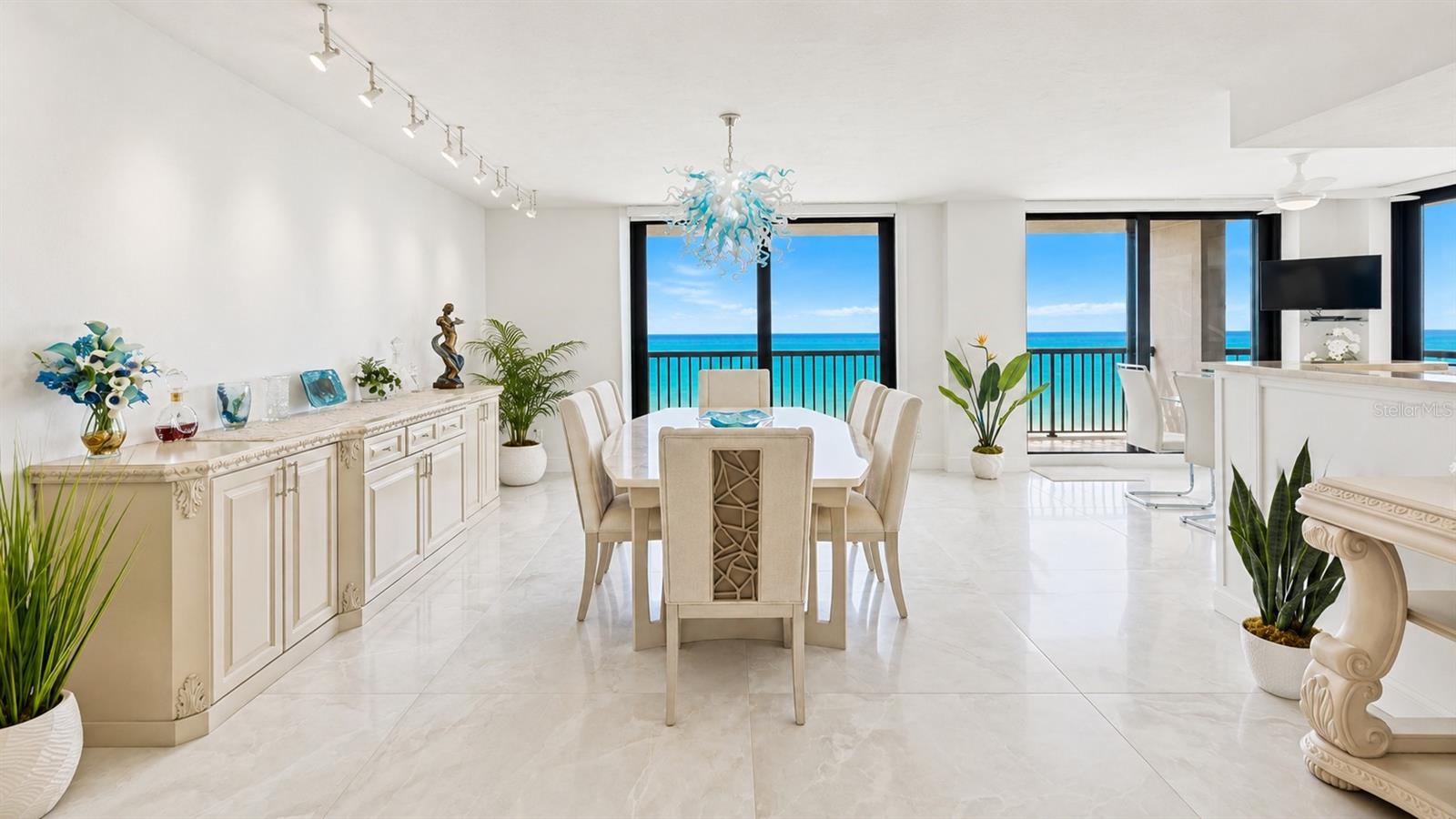 1660 Gulf Blvd #ph1 Property Photo 18