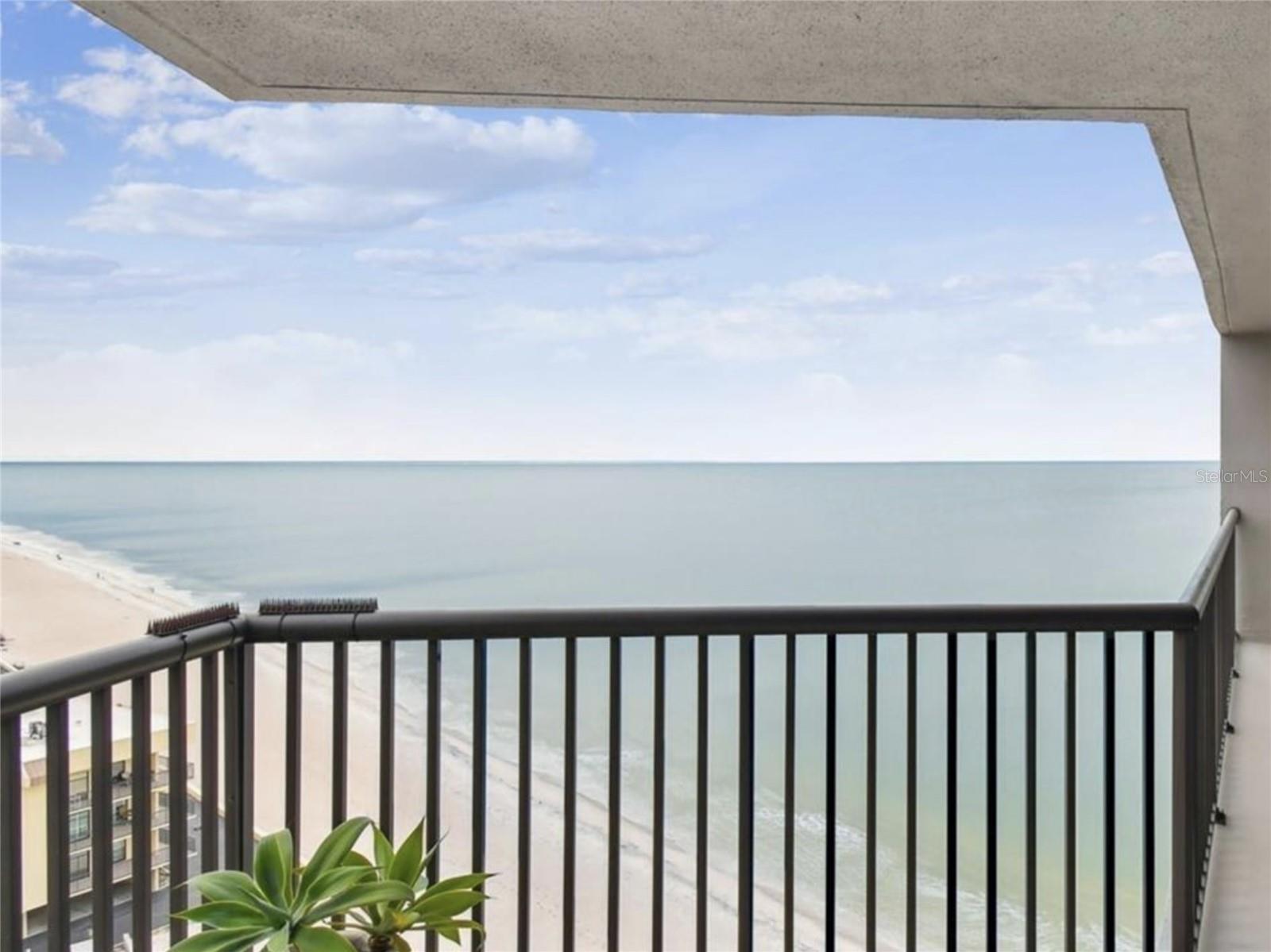 1660 Gulf Blvd #ph1 Property Photo 23