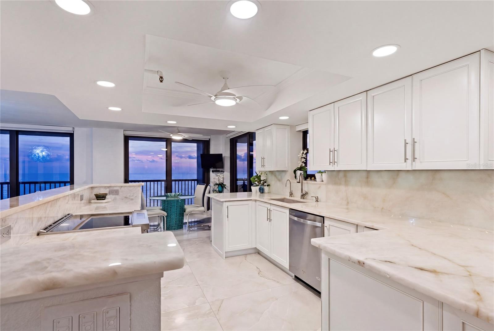 1660 Gulf Blvd #ph1 Property Photo 28
