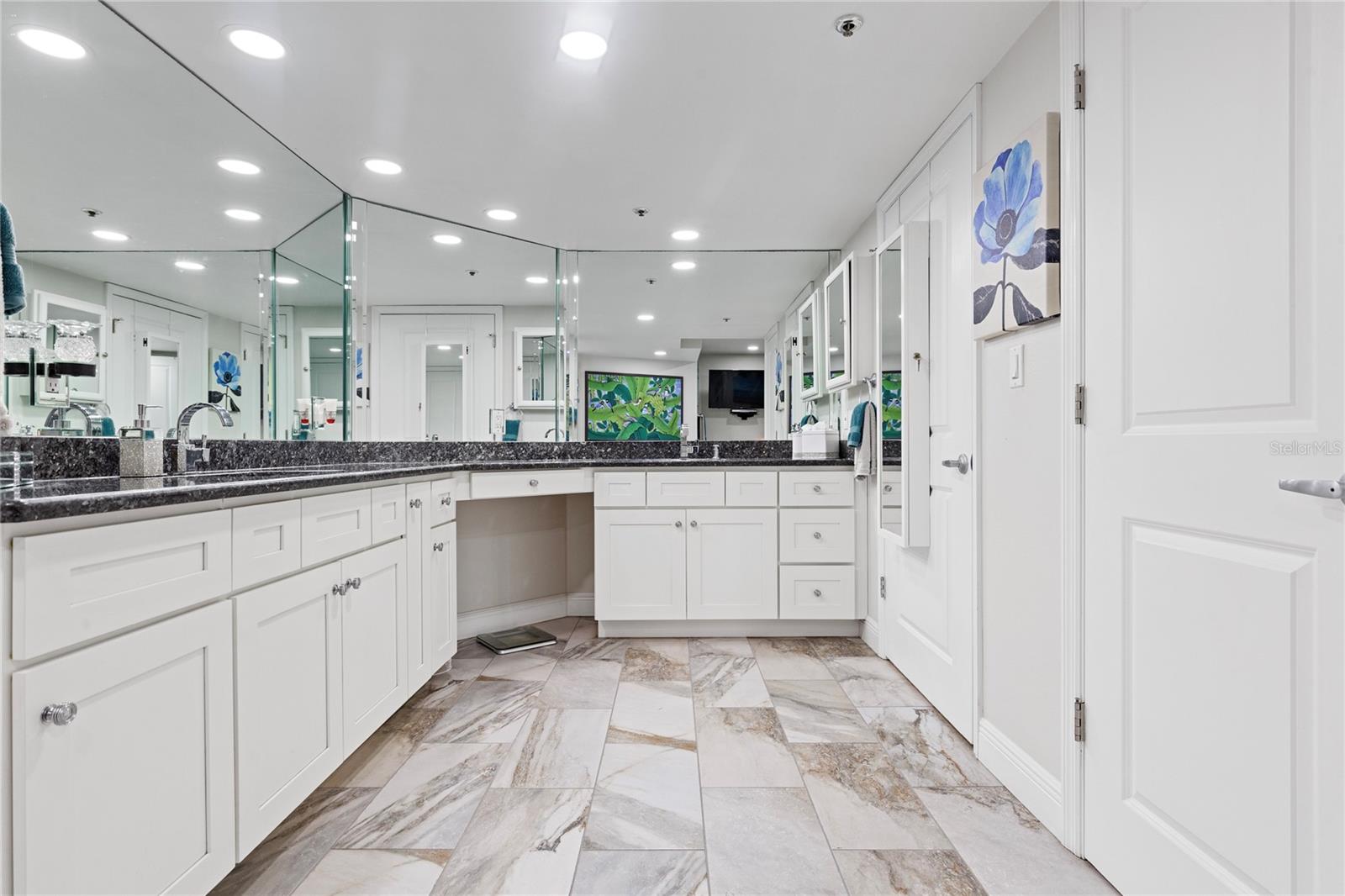 1660 Gulf Blvd #ph1 Property Photo 42
