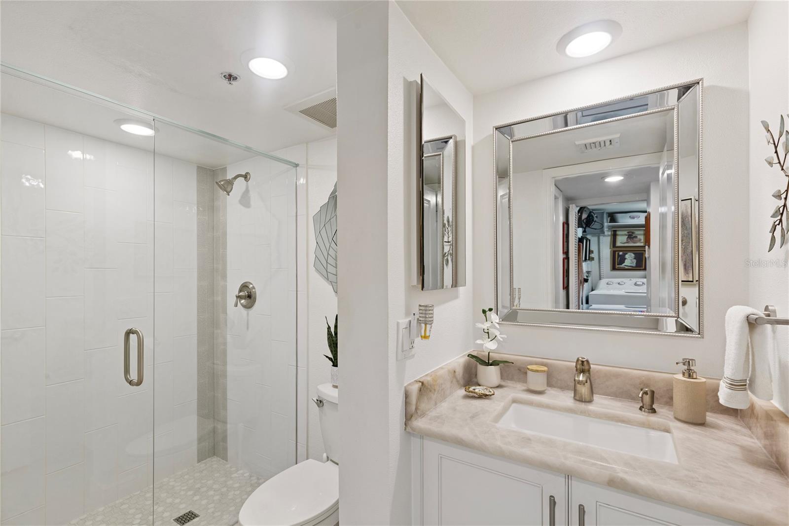 1660 Gulf Blvd #ph1 Property Photo 60