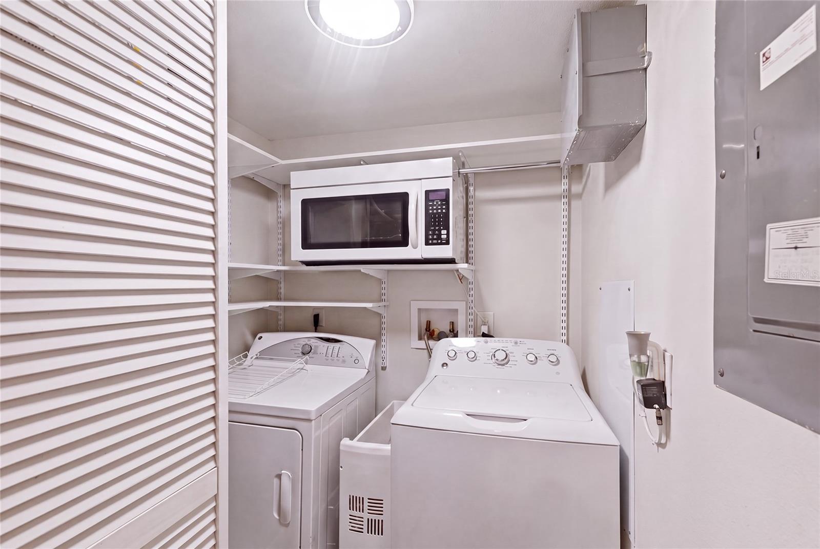 1660 Gulf Blvd #ph1 Property Photo 64