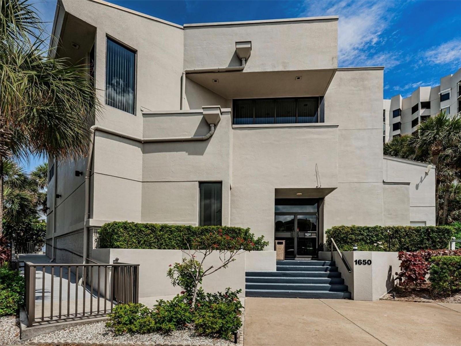 1660 Gulf Blvd #ph1 Property Photo 65