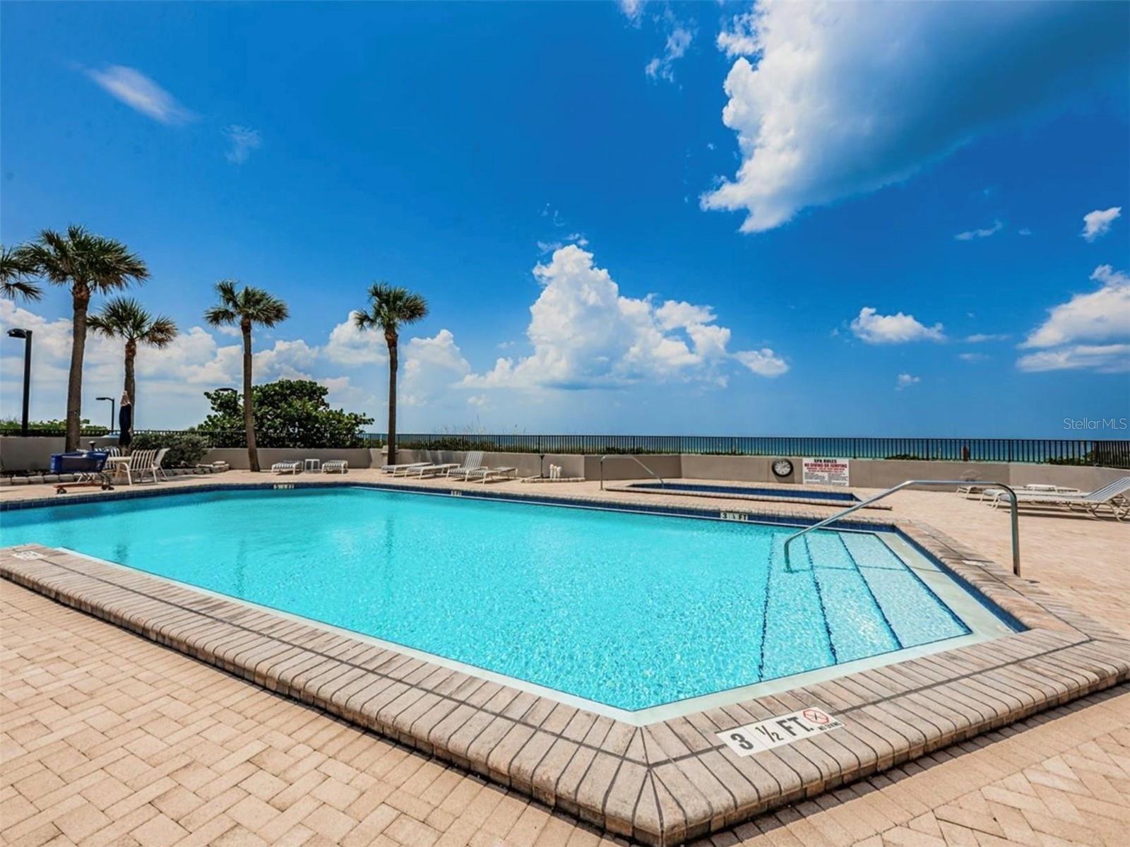 1660 Gulf Blvd #ph1 Property Photo 80