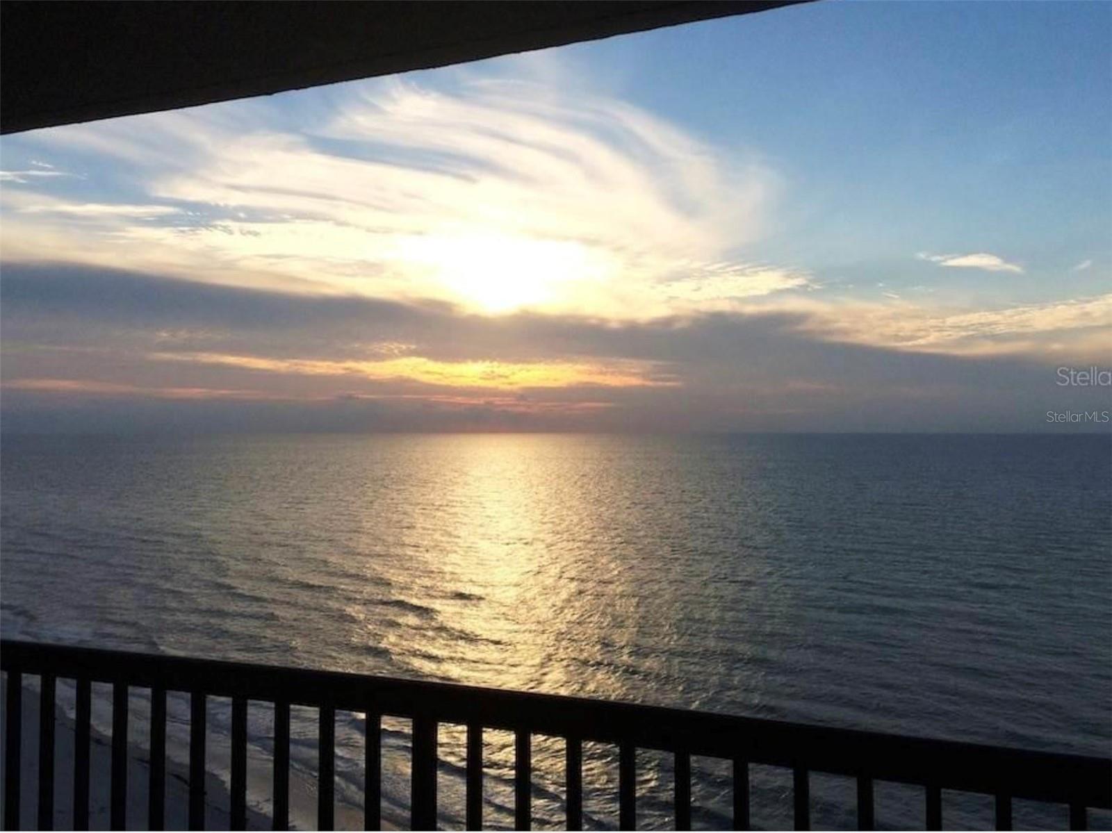 1660 Gulf Blvd #ph1 Property Photo 85