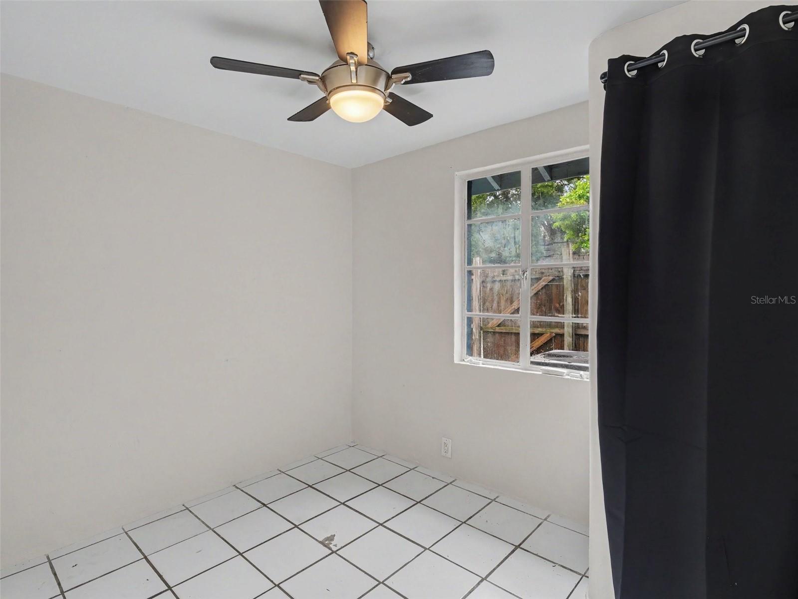 124 26th Ave E #a Property Photo 7