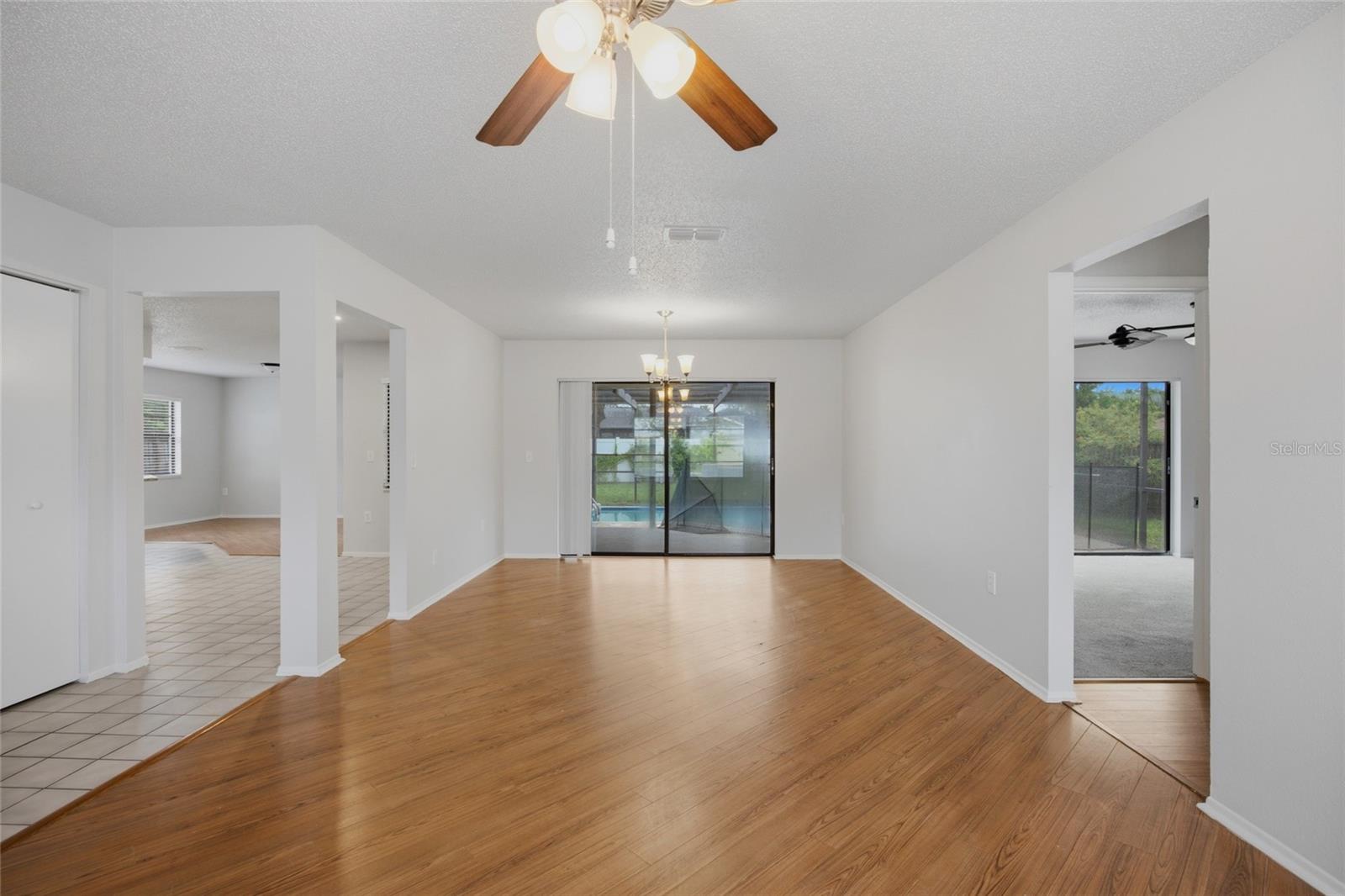 8373 Camphor Dr Property Photo 6