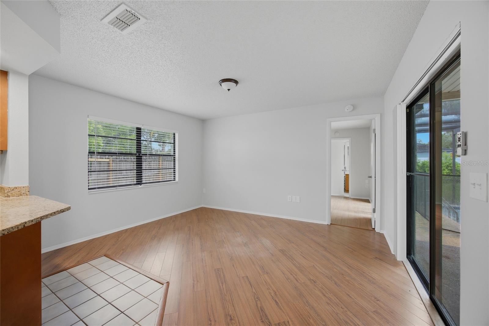 8373 Camphor Dr Property Photo 8