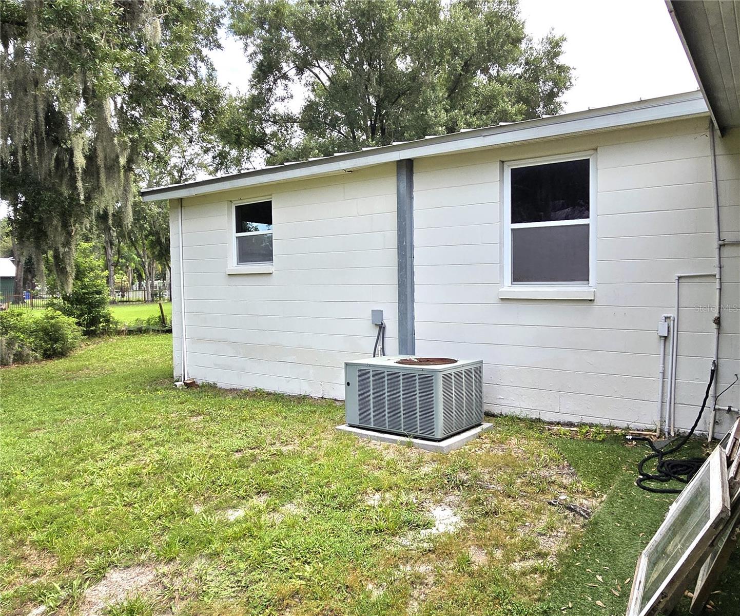 1214 Jerry Smith Rd Property Photo 17