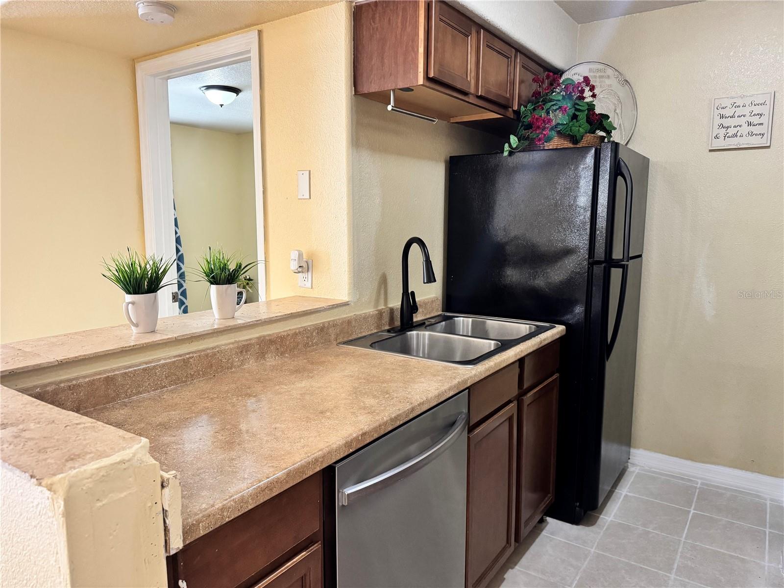202 Red Maple Pl #202 Property Photo 7
