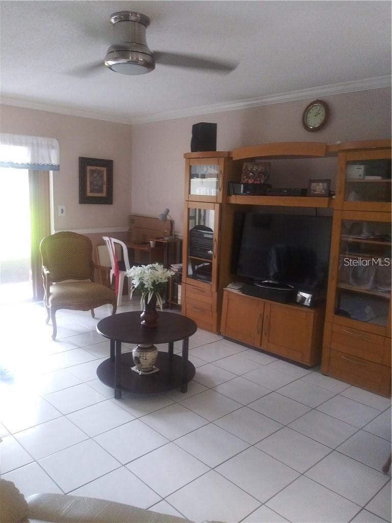 706 Oakgrove Dr #114 Property Photo 5