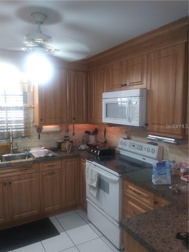 706 Oakgrove Dr #114 Property Photo 14