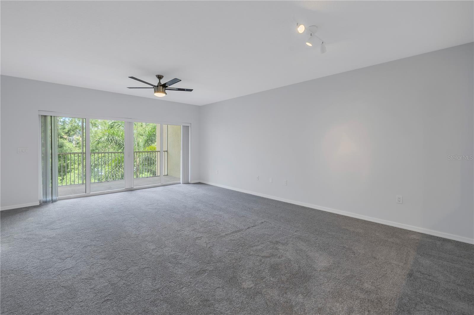 960 Starkey Rd #2202 Property Photo 24