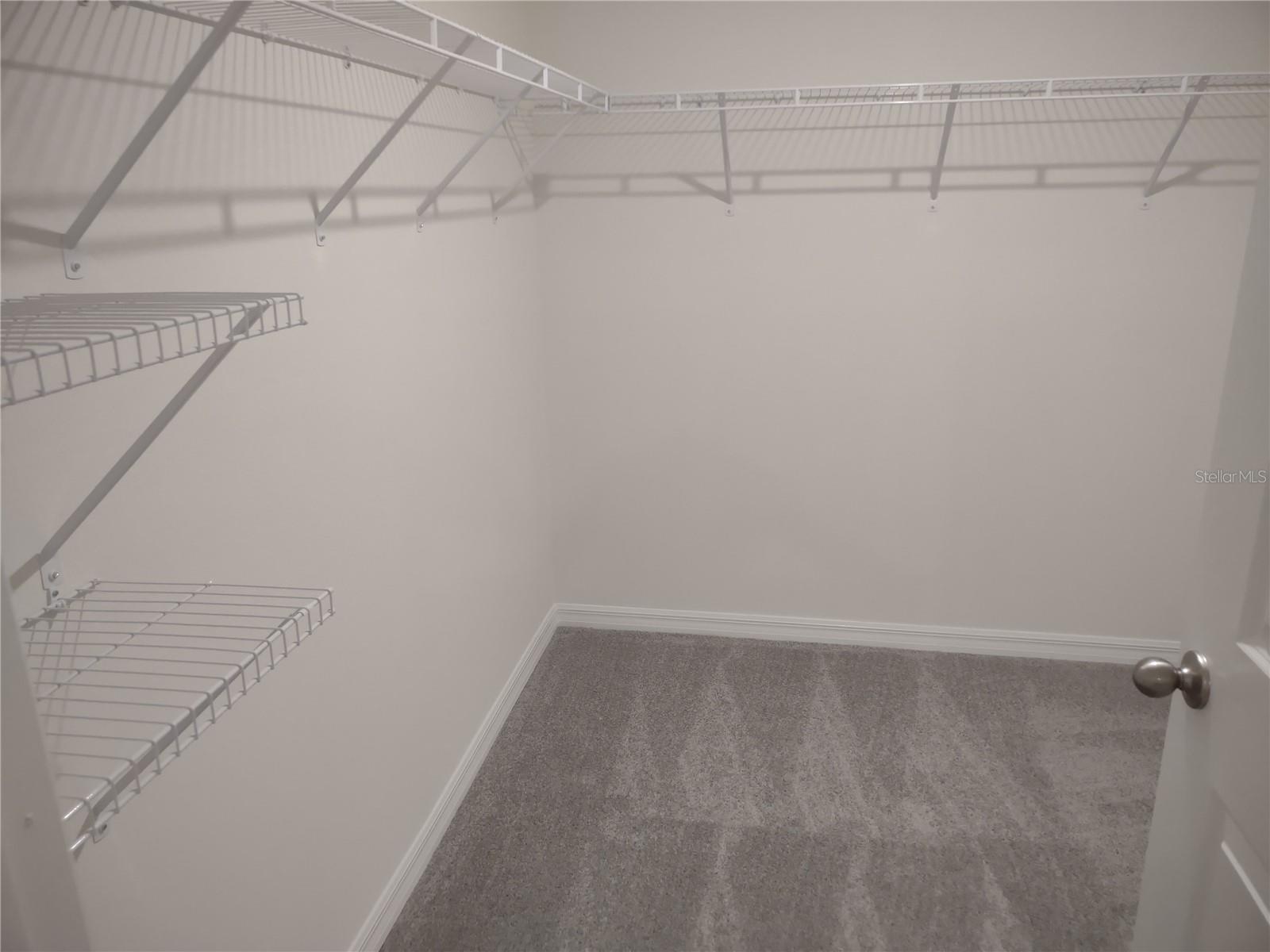 5215 Byronic Ct Property Photo 10