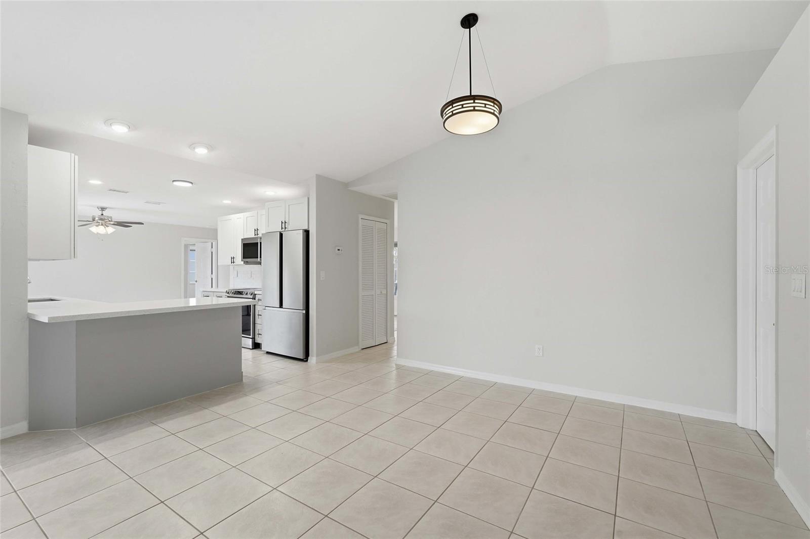 524 Se 8th Pl Property Photo 24
