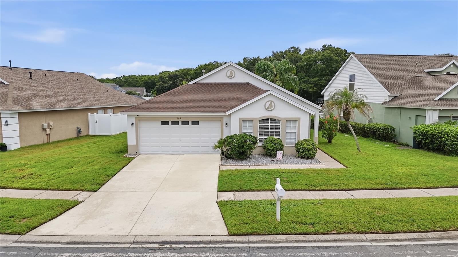 6618 Summer Cove Dr Property Photo 1