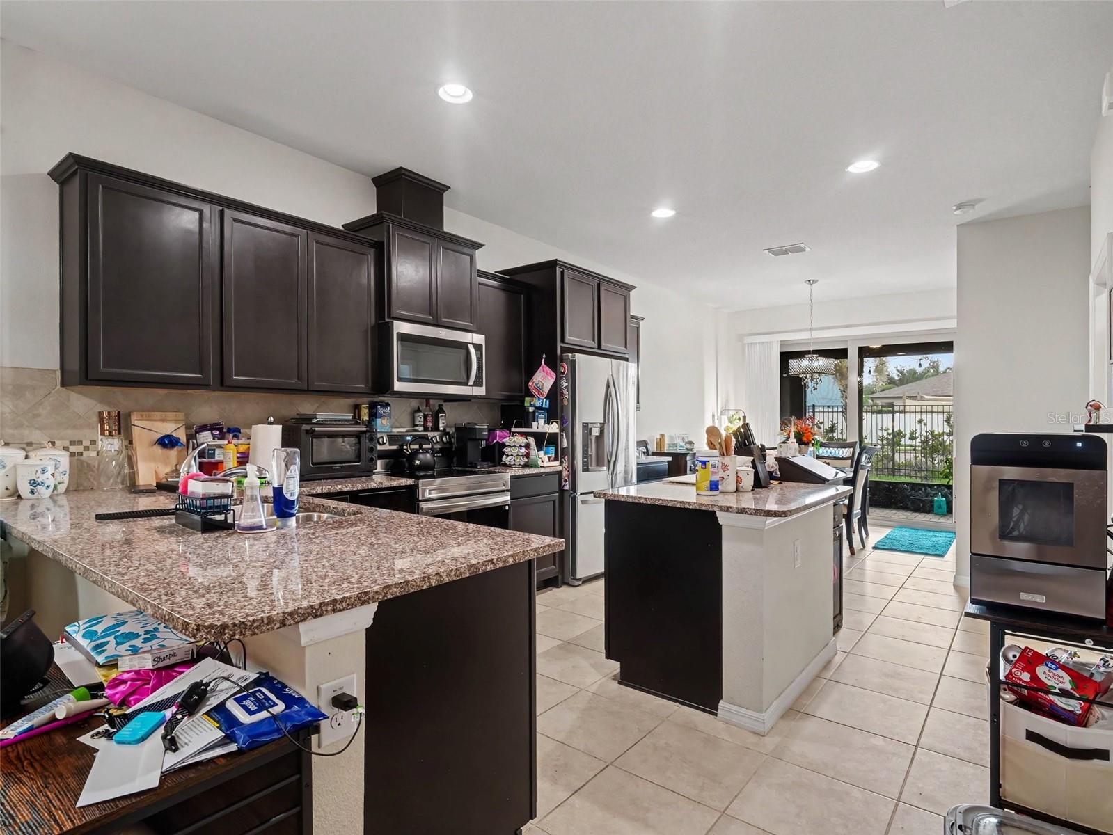 1505 Custer Bayou St Property Photo 9