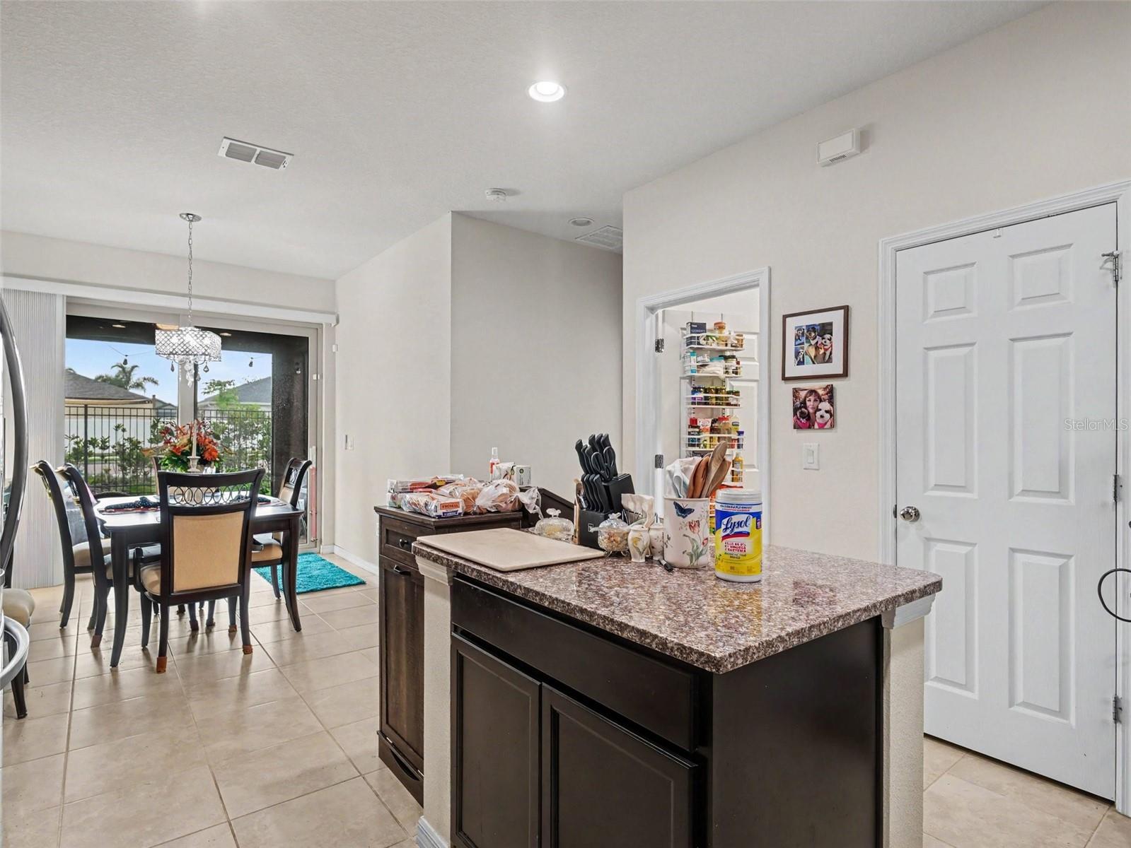 1505 Custer Bayou St Property Photo 11