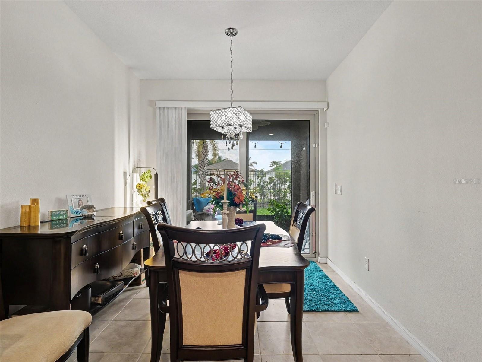 1505 Custer Bayou St Property Photo 12