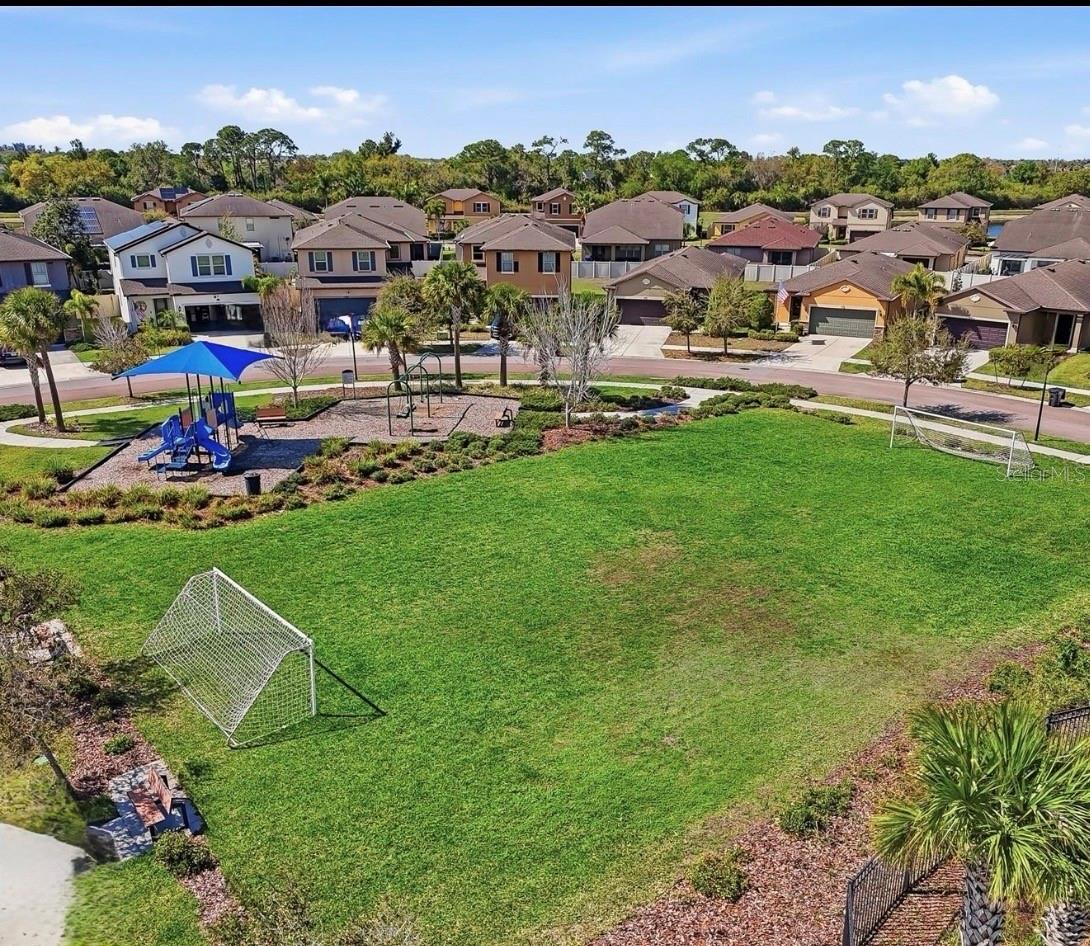1505 Custer Bayou St Property Photo 28