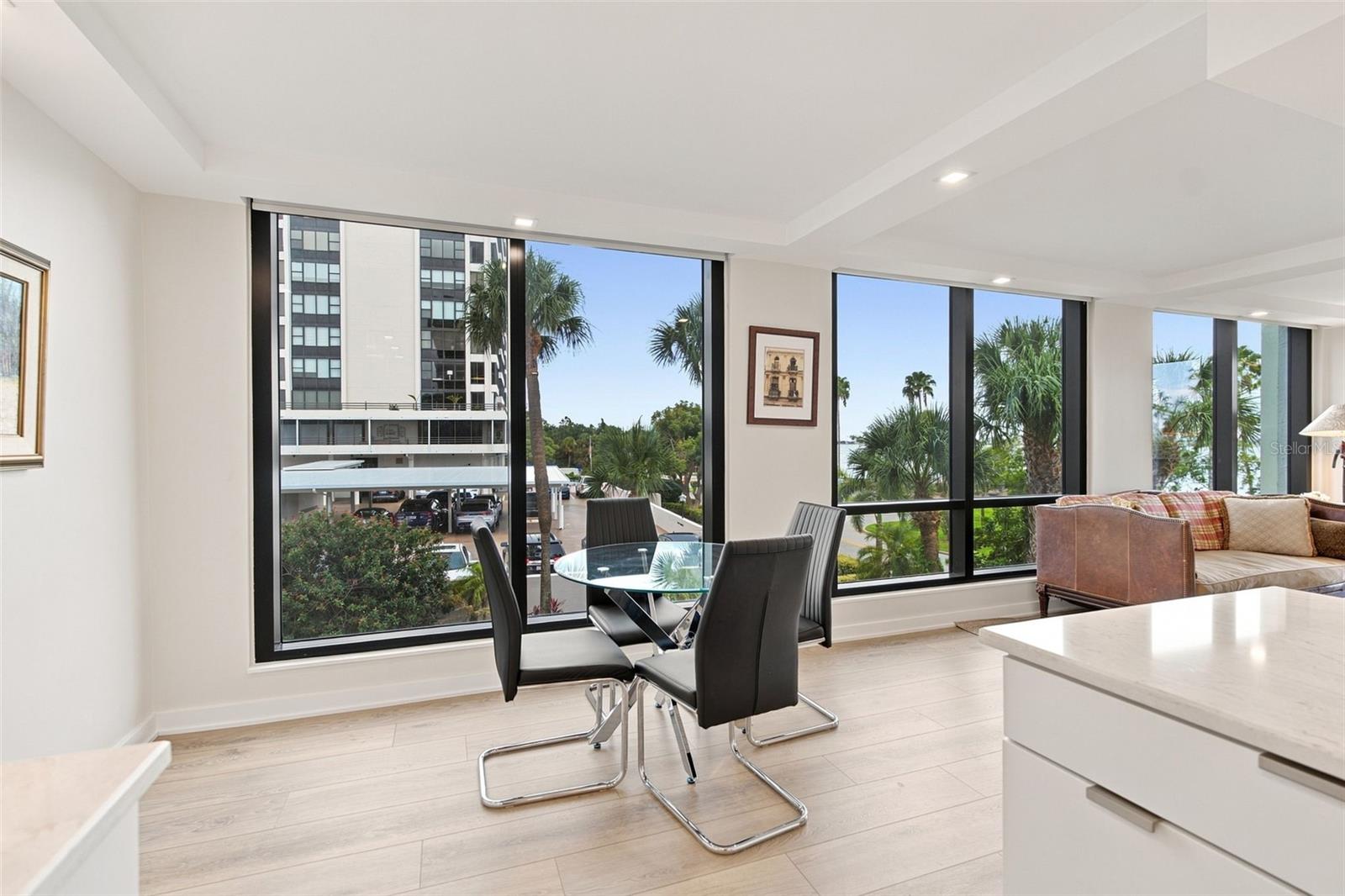 707 S Gulfstream Ave #207 Property Photo 11