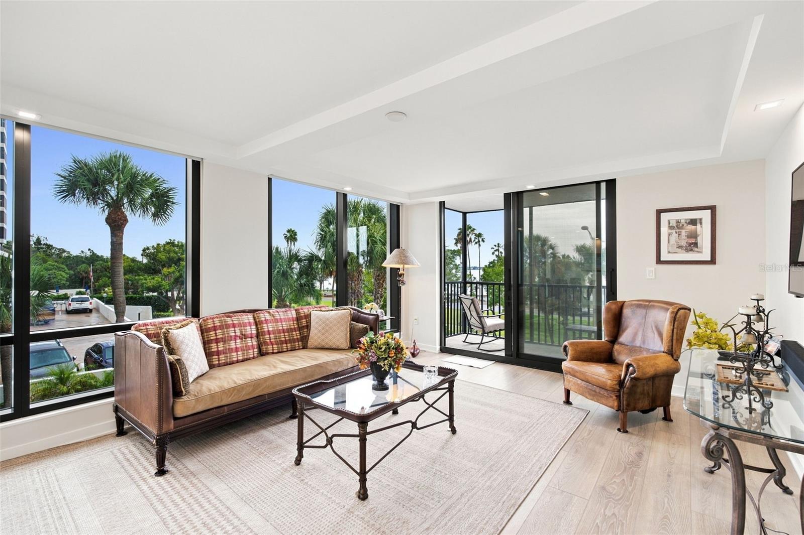 707 S Gulfstream Ave #207 Property Photo 17
