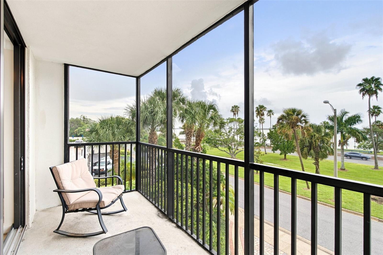 707 S Gulfstream Ave #207 Property Photo 20