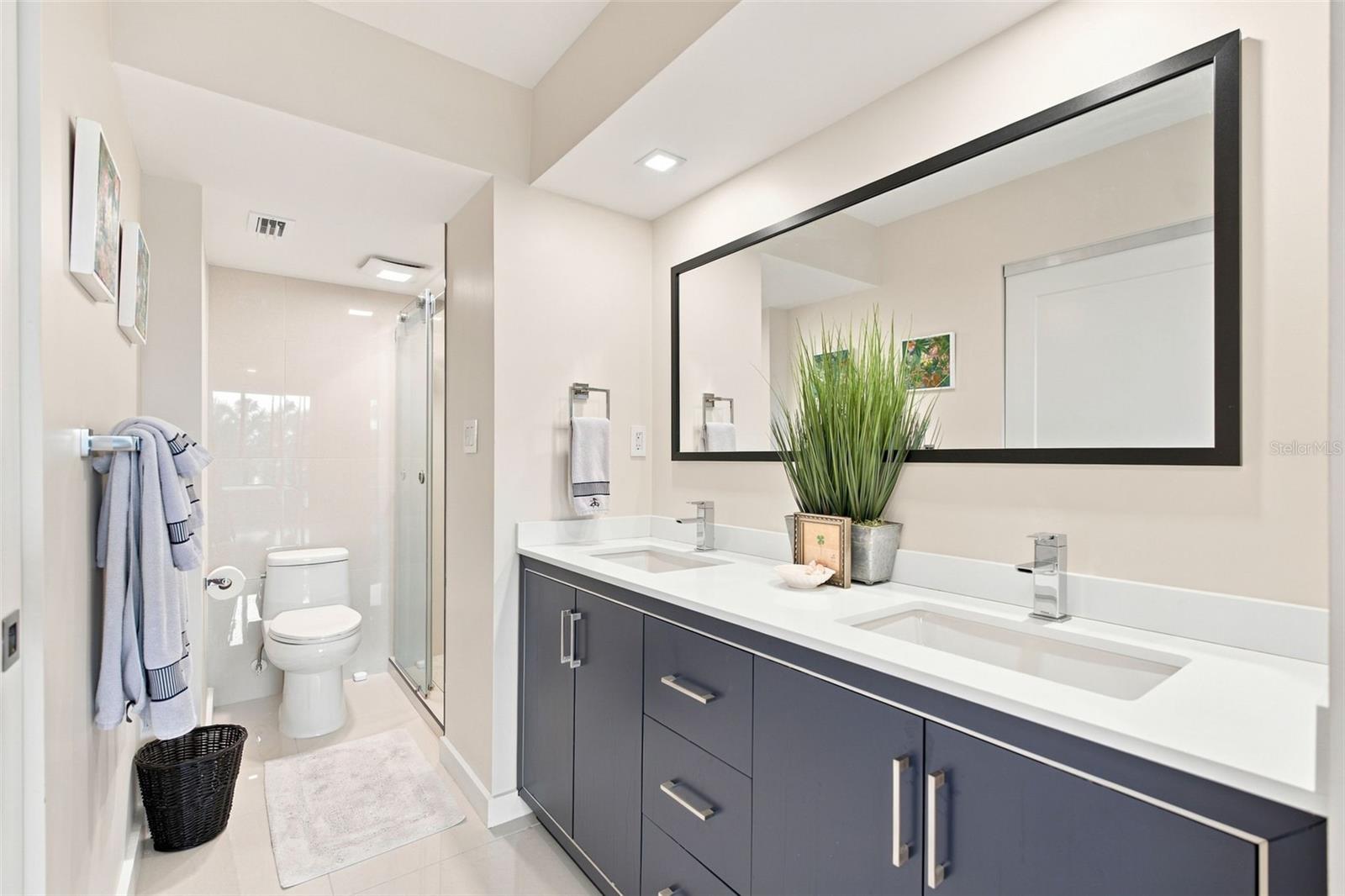 707 S Gulfstream Ave #207 Property Photo 28